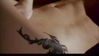 Կորչոտ թխահեր Անջել Սամերսը կատաղի կծկվեց