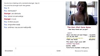 Curvaceous պոռնիկները կիսում են մեծ աքլորը macho