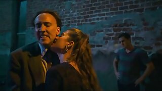 Կրքոտ սեքս-տեսանյութ՝ սեքսով զբաղվող փոքրիկ Մայա Քենդրիկի մասնակցությամբ